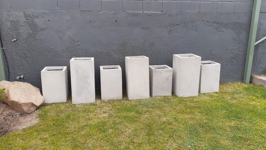 Macetero Cubo Prisma de Cemento Macetero Cubo Prisma de Cemento