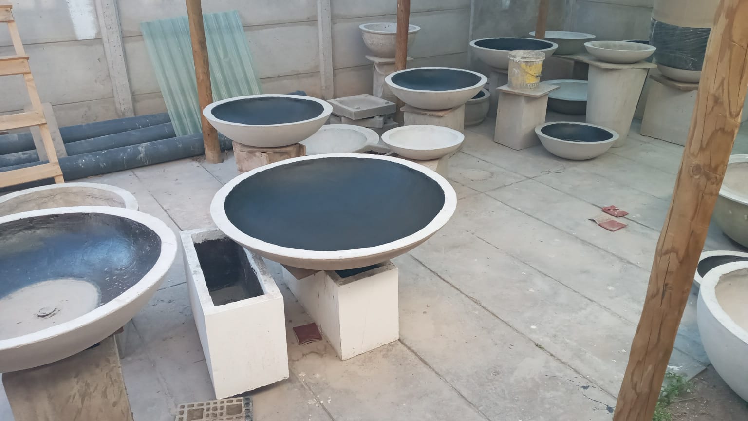 Fuente de Cemento para Agua o Plantas Fuente de Cemento para Agua o Plantas